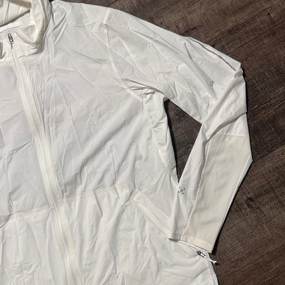 lululemon athletica White Windbreaker Jacket - Picture 3 of 10